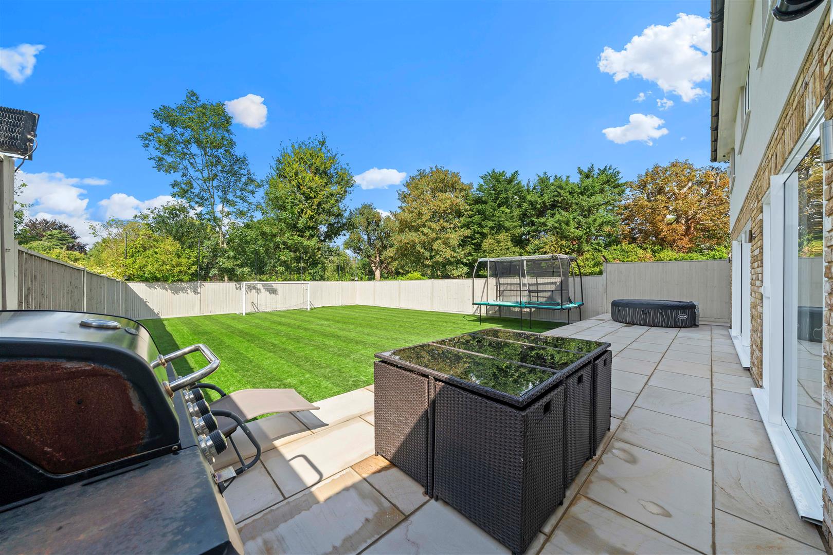 Godolphin Close, Cheam, Sutton